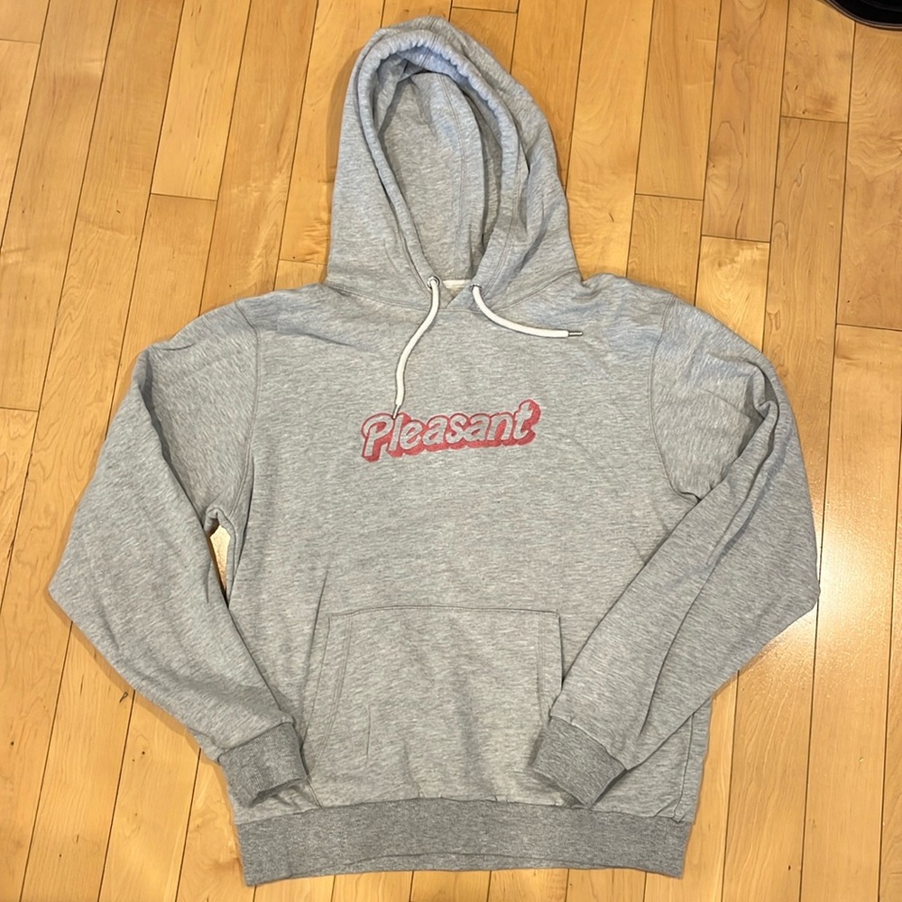 Men’s Pleasant Hoodie
